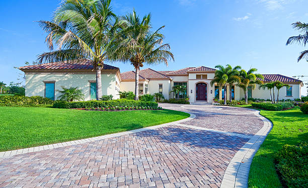 Best Affordable Driveway Pavers  in Cherokee, IA